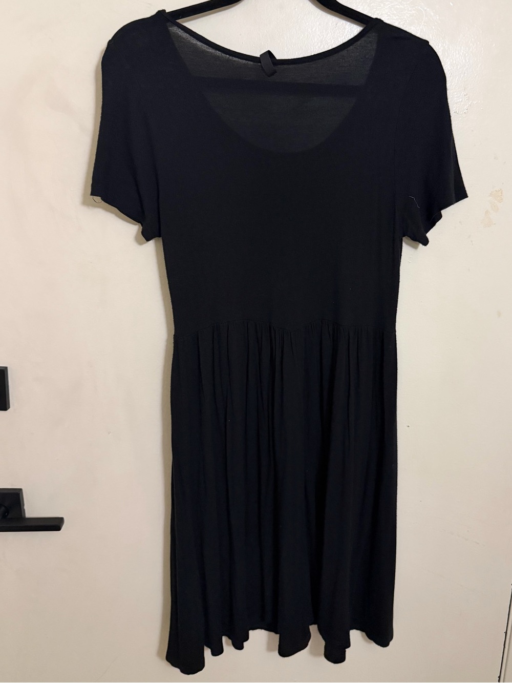 Classic Scoop Neck Short Sleeve Black Dress Large stretchy simple basic swing
